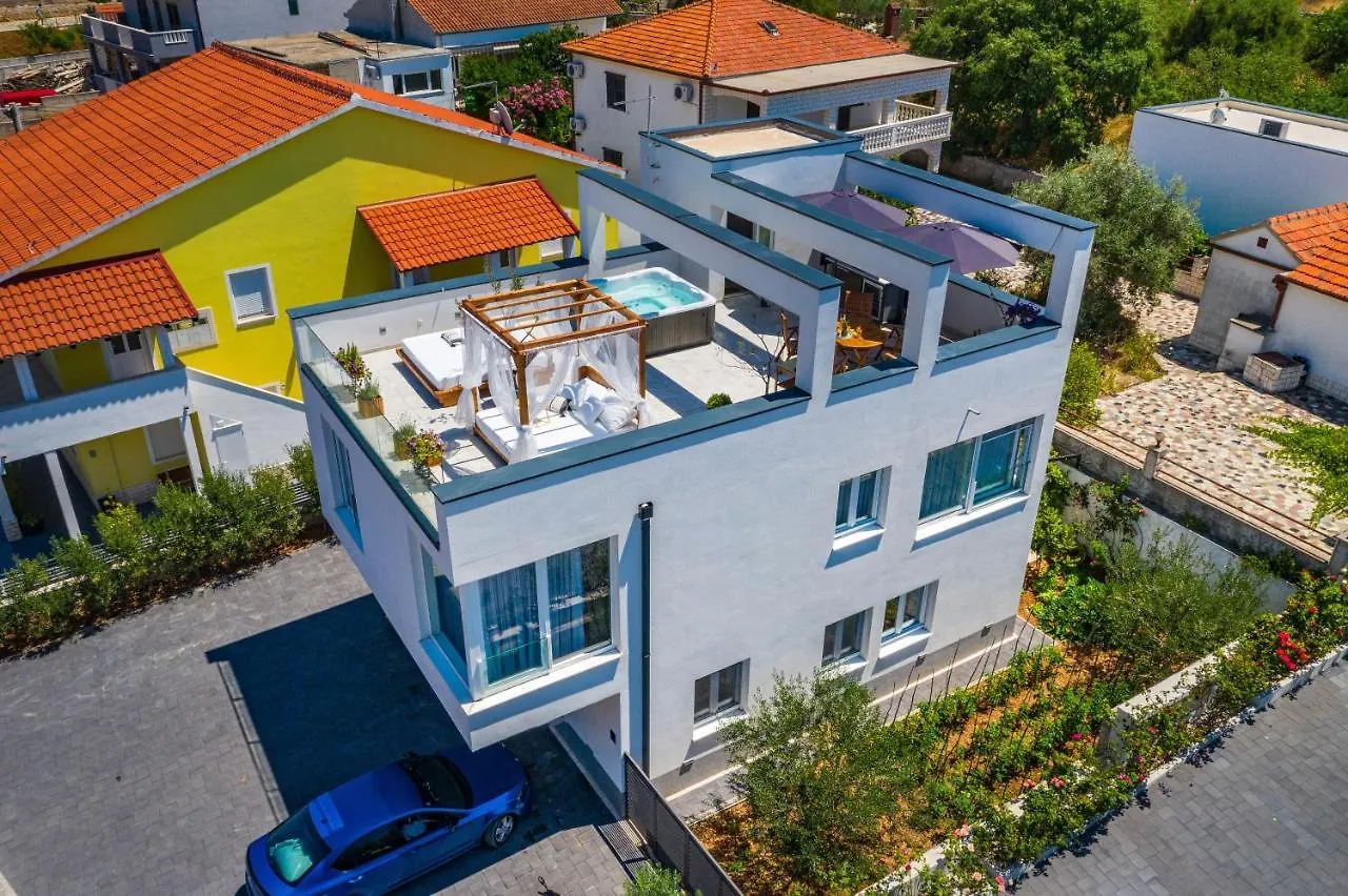Apartments With A Parking Space Okrug Gornji, Ciovo - 21440 Τρογκίρ